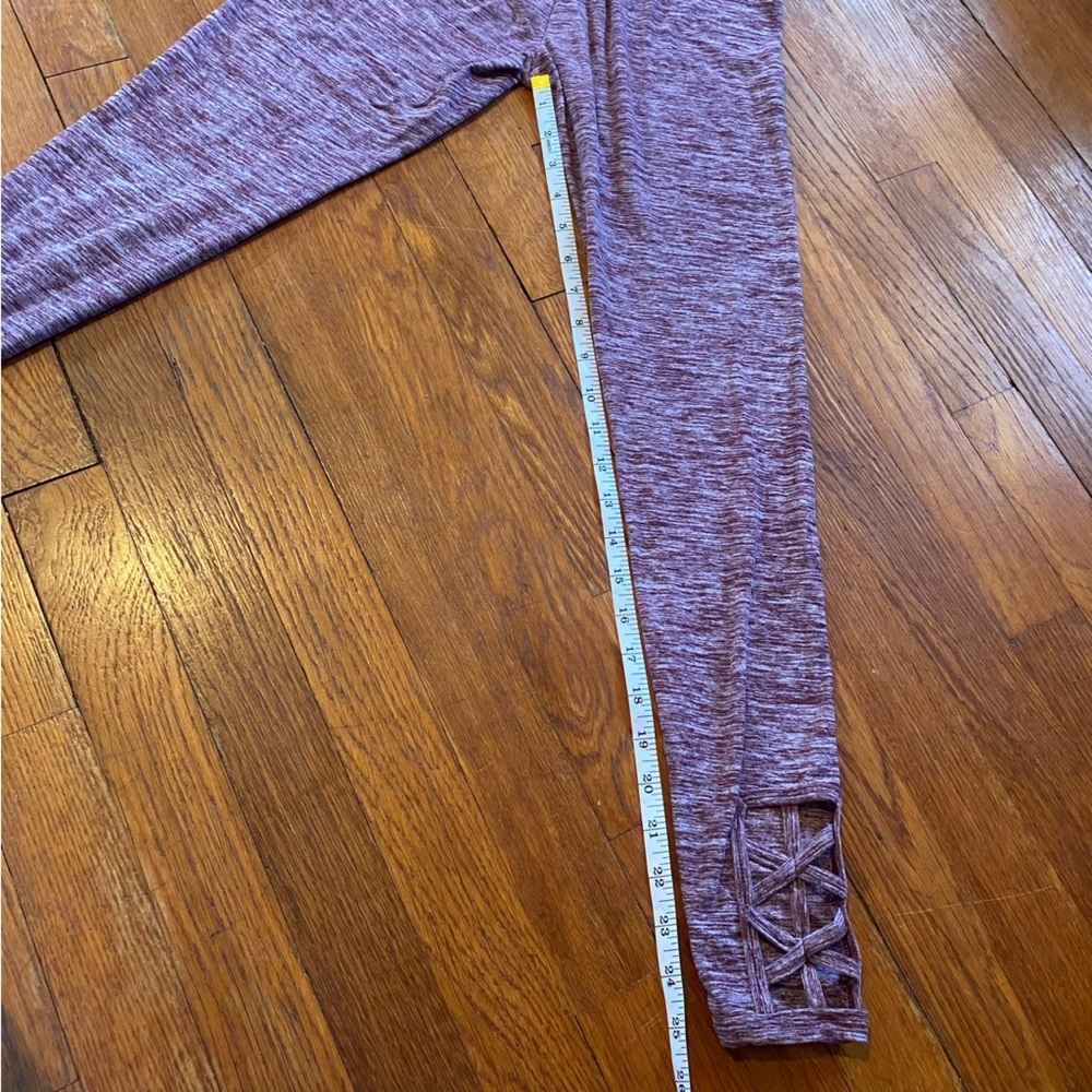 No Boundaries Light Maroon Leggings - Picture 7 of 7